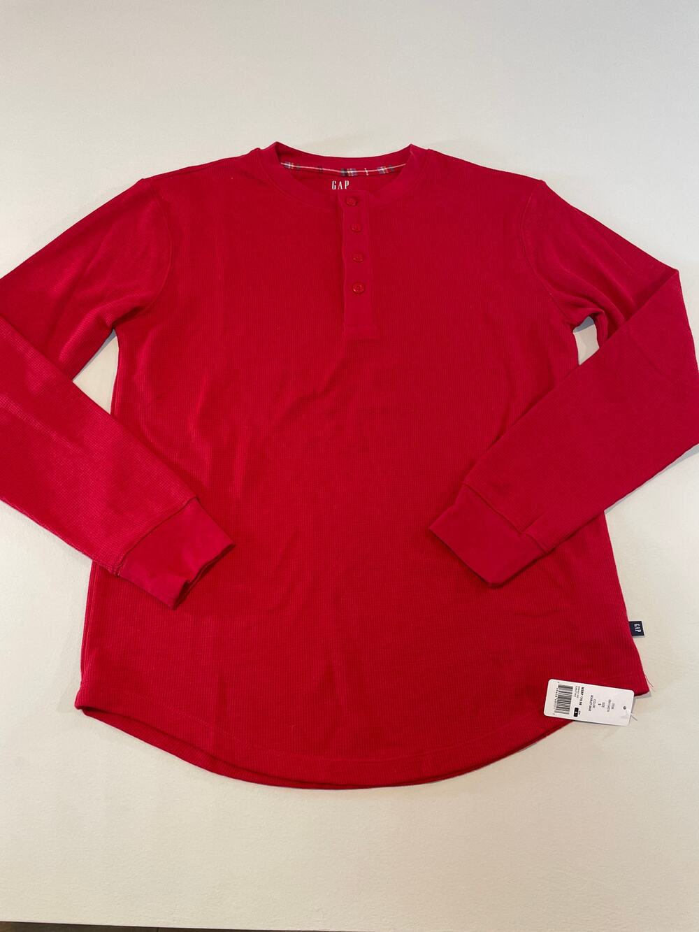 GAP Textured Long Sleeve Shirt Red Size Small Casual New With Tag